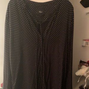 New RAILS black and white polka dot blouse with tie neckline, size Large